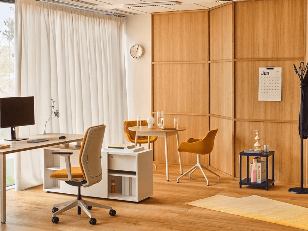 Unoti And Balta Bundle Meeting Table With Chair 03 Unoti And Balta Bundle Meeting Table With Chair 03